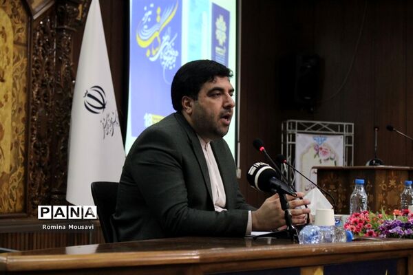 نشست خبری هجدهمین نمایشگاه کتاب در تبریز