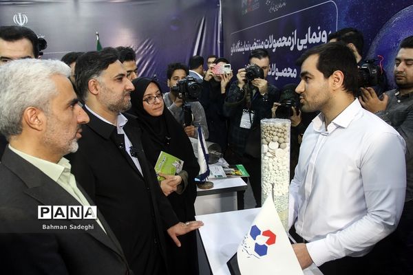 رونمایی از جدیدترین محصولات دانش‌بنیان نانو