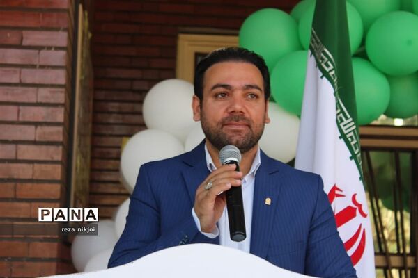 زنگ استکبار ستیزی در آموزشگاه فرزانگان ناحیه یک بهارستان