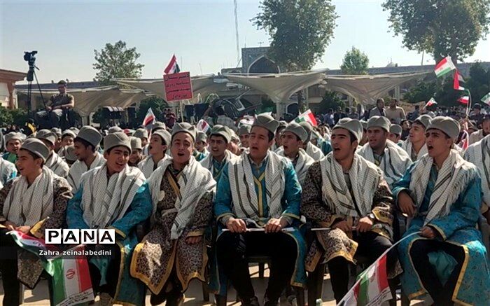 یادواره شهدای دانش‌آموز با حضور وزیر آموزش و پرورش در حرم مطهر شاهچراغ (ع)