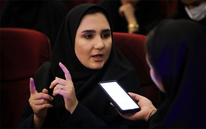 علاقه و خلاقیت‌ باید مهم‌ترین ویژگی متقاضیان برای ورود به حرفه معلمی باشد