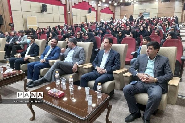 مراسم تجلیل از دختران قهرمان و مدال‌آوران ورزشی شهرستان‌های استان تهران