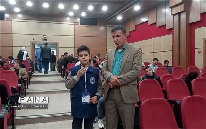 کسب عنوان قهرمانی در مسابقات ملی کشتی آزاد توسط دانش‌آموزان شهرستانهای تهران