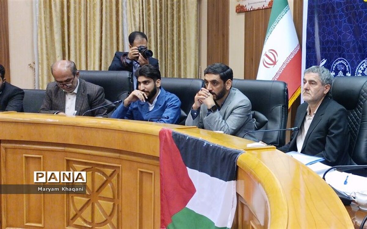 دانش‌آموزان بهترین مشاوران برای مسوولان هستند