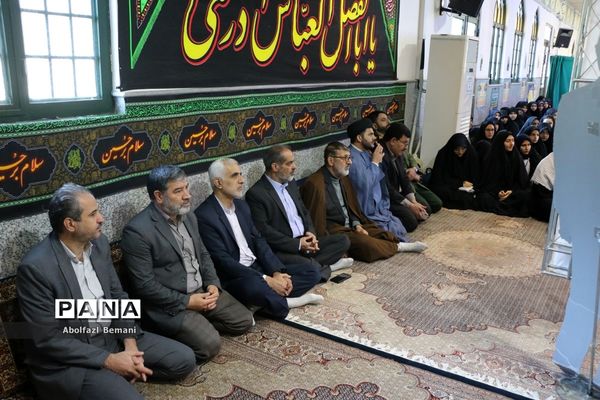 اعزام نخستین کاروان راهیان نور دانش‌آموزی قم به مناطق عملیاتی جنوب