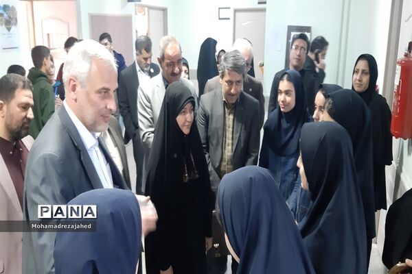 کسب ۴ رتبه کشوری رهاورد دانش‌آموزان خوزستانی در ششمین کارسوق ملی ژنتیک