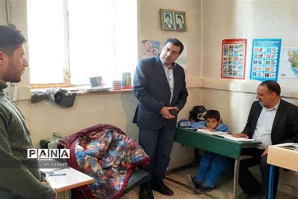 بازدید مدیر آموزش و پرورش کلات از مدارس محور زیبای ژرف