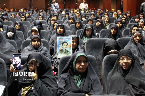 دومین یادواره شهدای دانش‌آموز شهر تهران با عنوان از مدرسه تا آسمان