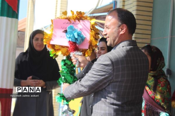 مراسم هفته ملی مازندران در دبیرستان مائده گلوگاه