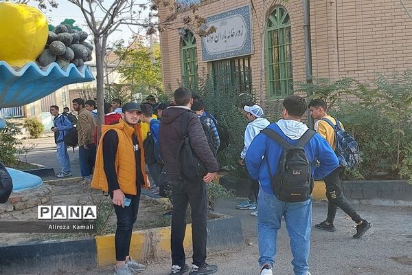 اردوی راهیان پیشرفت دبیرستان عابدینی خرم صفادشت