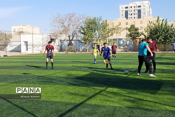 اردوی راهیان پیشرفت دبیرستان عابدینی خرم صفادشت
