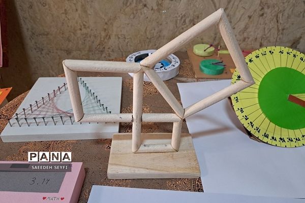 نمایشگاه دست سازه‌های درس ریاضی در کهریزک