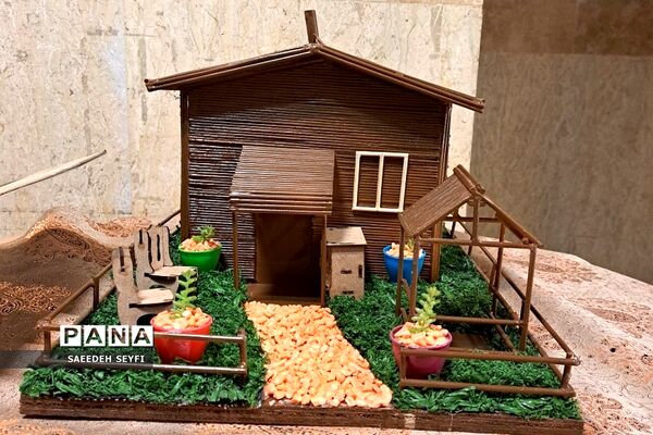نمایشگاه دست سازه‌های درس ریاضی در کهریزک