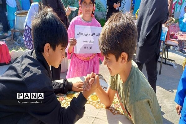 مراسم نمادین هفته ملی مازندران در دبستان سعادت گلوگاه