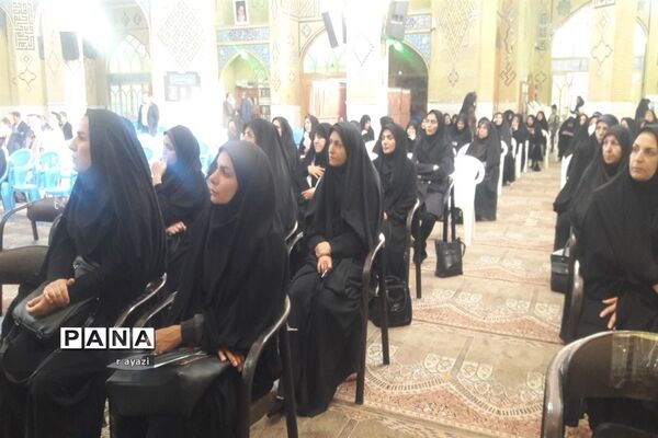 یادواره شهدا با حضورمعاون پرورشی و فرهنگی اداره کل آموزش و پرورش استان اصفهان در مسجد قبا  اصفهان