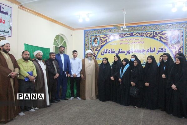 دیدارنخبگان تشکل‌های دانش‌آموزی با امام جمعه شادگان