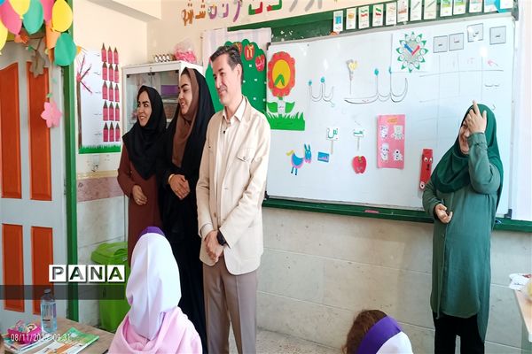 بازدید معاون آموزش ابتدایی اداره‌کل شهرستان‌های استان تهران، از مدرسه توفیق شهرستان رباط کریم
