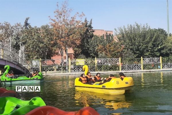 برگزاری اردوی تفریحی و آموزشی برای دانش‌آموزان پایه نهم مدرسه فاطمه‌الزهرا ناحیه‌یک شهرری