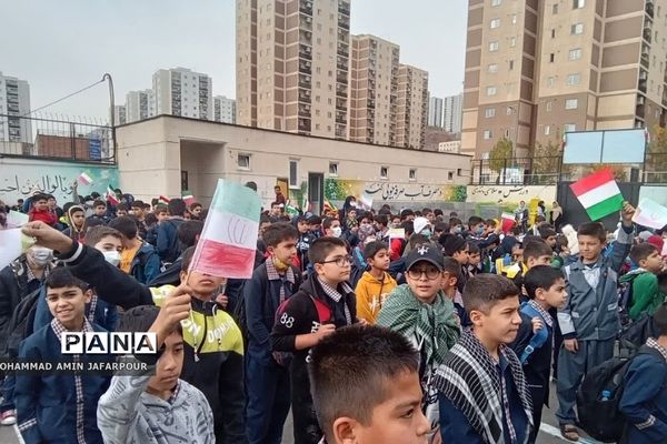 زنگ ایثار و شجاعت و جهاد تبین در دبستان پسرانه تربیت شهرستان پردیس