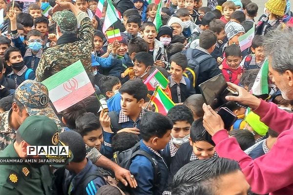 زنگ ایثار و شجاعت و جهاد تبین در دبستان پسرانه تربیت شهرستان پردیس