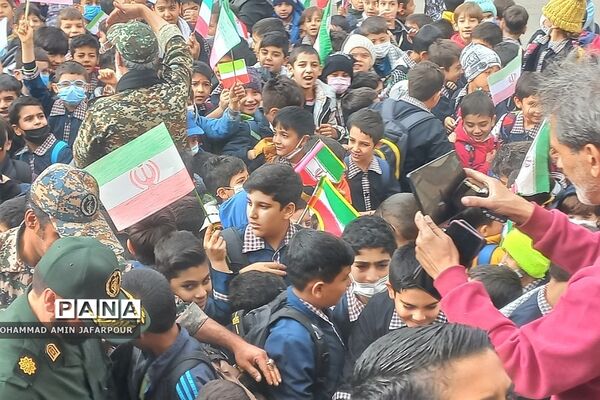 زنگ ایثار و شجاعت و جهاد تبین در دبستان پسرانه تربیت شهرستان پردیس