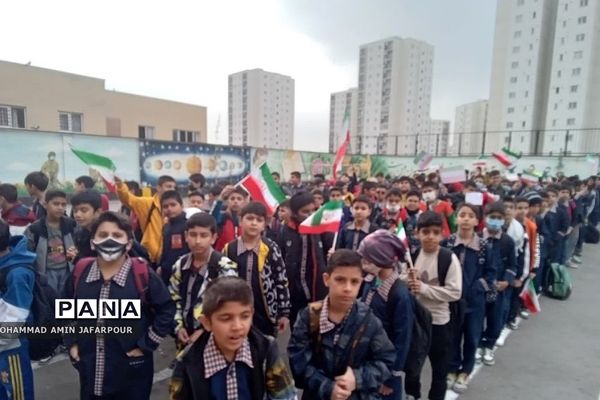 زنگ ایثار و شجاعت و جهاد تبین در دبستان پسرانه تربیت شهرستان پردیس