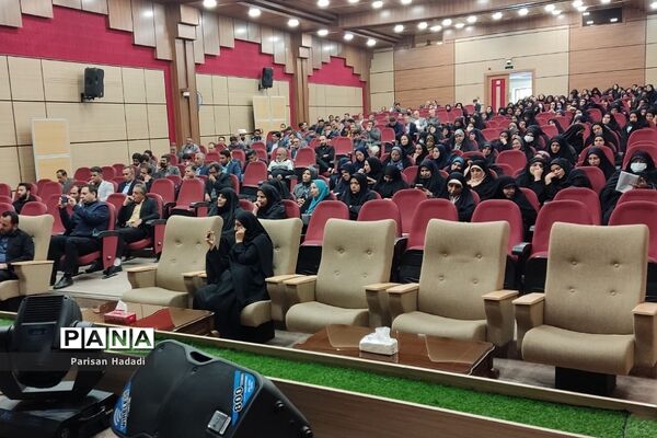 جلسه آموزشی و توجیهی مدیران،معاونین و مربیان پرورشی شهریار در اردوگاه استانی شهید منتظری