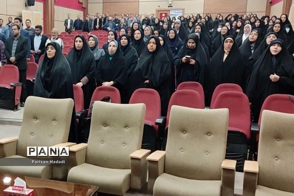 جلسه آموزشی و توجیهی مدیران،معاونین و مربیان پرورشی شهریار در اردوگاه استانی شهید منتظری