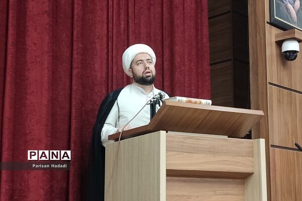 جلسه آموزشی و توجیهی مدیران،معاونین و مربیان پرورشی شهریار در اردوگاه استانی شهید منتظری