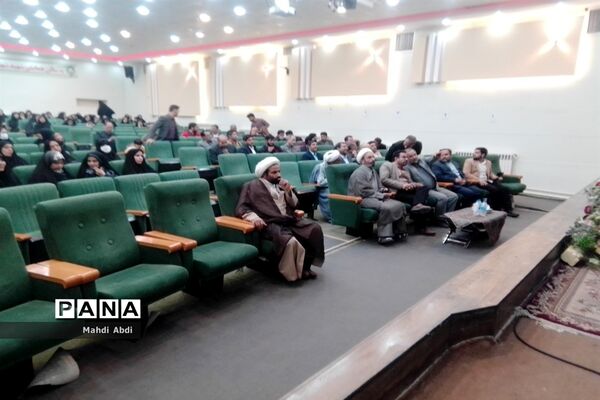 برگزار جلسه ی جهاد‌تبیین در کانون فرهنگی تربیتی لقمان کاشمر