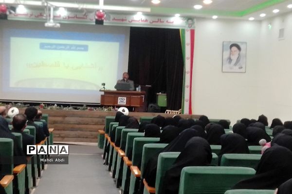 برگزار جلسه ی جهاد‌تبیین در کانون فرهنگی تربیتی لقمان کاشمر