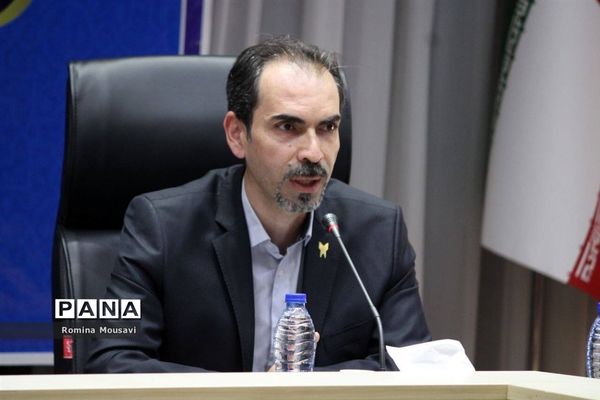 نشست خبری اولین فستیوال رینوفست دانش‌آموزی