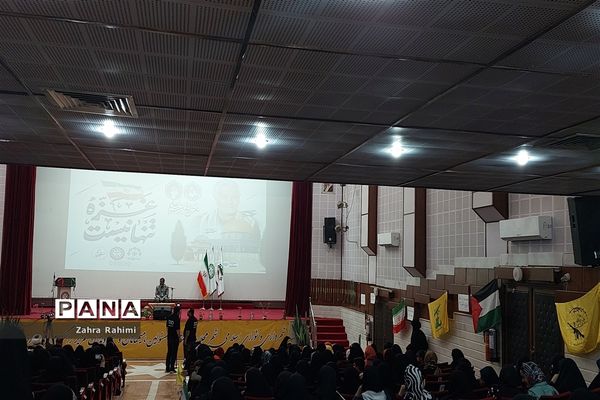 اجتماع دختران آینده‌ساز با حضور حاج حسین یکتا در شهرستان محلات