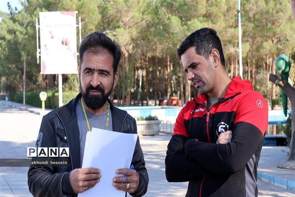 مسابقات دو صحرانوردی دانش‌آموزی استان یزد به میزبانی شهرستان میبد