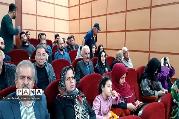 همایش استانی شعر بومی شورم به مناسبت گرامیداشت هفته مازندران در محمودآباد