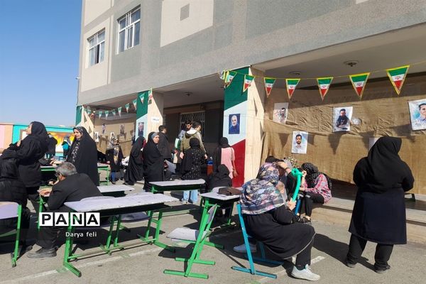 اردوی جهادی پزشکی و فرهنگی در شهرستان‌قرچک