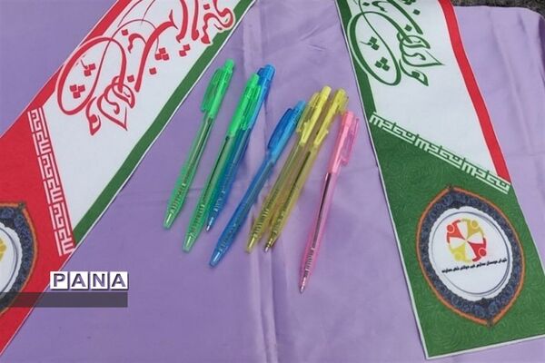بازدید مسئولان منطقه دماوند از غرفه مدارس آیین‌زهرا(س) و آیین نبی(ص) با محوریت  حمایت از مردم مظلوم غزه