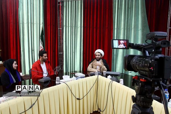 دیدار رئیس سازمان پژوهش و برنامه‌ریزی با زوج نوآور