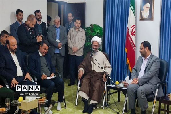 دیدار وزیر آموزش و پرورش با نماینده ولی فقیه در خراسان شمالی