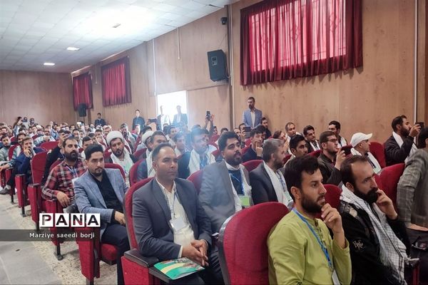 دیدار وزیر آموزش و پرورش با نو معلمان خراسان شمالی