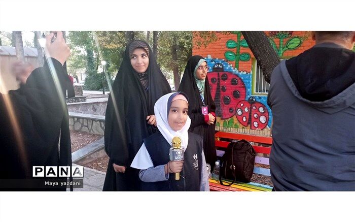 نگرش پدرانه شهید سلیمانی به دختران ایران زمین حکایتی متفاوت دارد/فیلم
