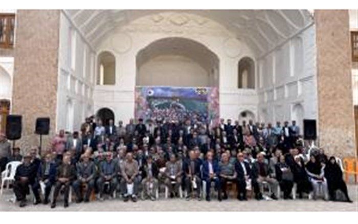 سفر در زمان با معلمان دهه 20