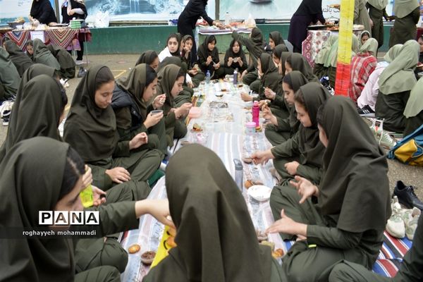 جشن هفته ملی مازندران در دبیرستان فرهنگیان بهشهر