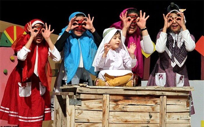 تئاتر یکی از بسترهای خوب برای تربیت فرزندان است