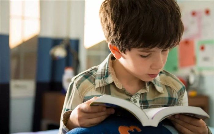 کیفیت زندگی افراد را کتاب‌هایی که خوانده و انسان‌هایی که ملاقات کرده، تعیین‌ می‌کند