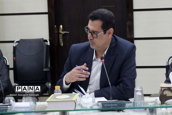 جلسه شورای امربه معروف و نهی از منکر اداره‌کل آموزش و پرورش استان بوشهر