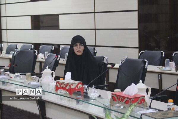 جلسه شورای امربه معروف و نهی از منکر اداره‌کل آموزش و پرورش استان بوشهر