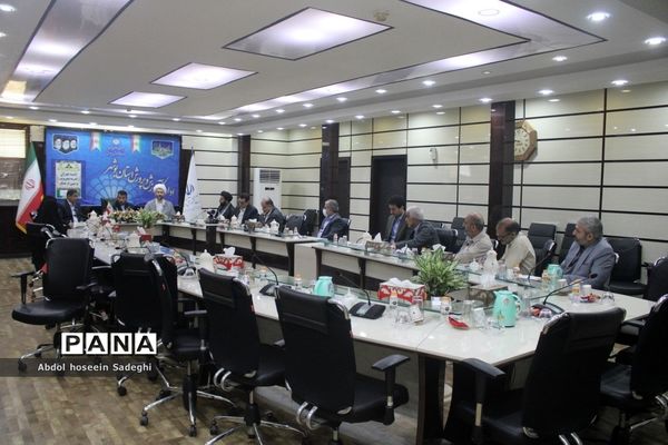 جلسه شورای امربه معروف و نهی از منکر اداره‌کل آموزش و پرورش استان بوشهر