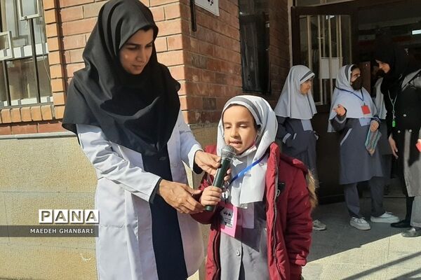 برگزاری انتخابات سفیران سلامت در دبستان دخترانه برکت و تلاش شهرستان‌پردیس