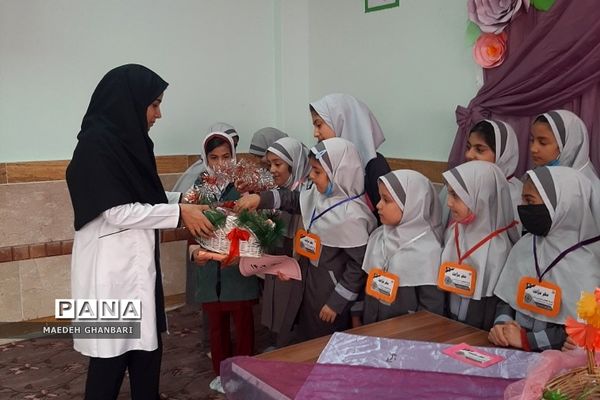 برگزاری انتخابات سفیران سلامت در دبستان دخترانه برکت و تلاش شهرستان‌پردیس